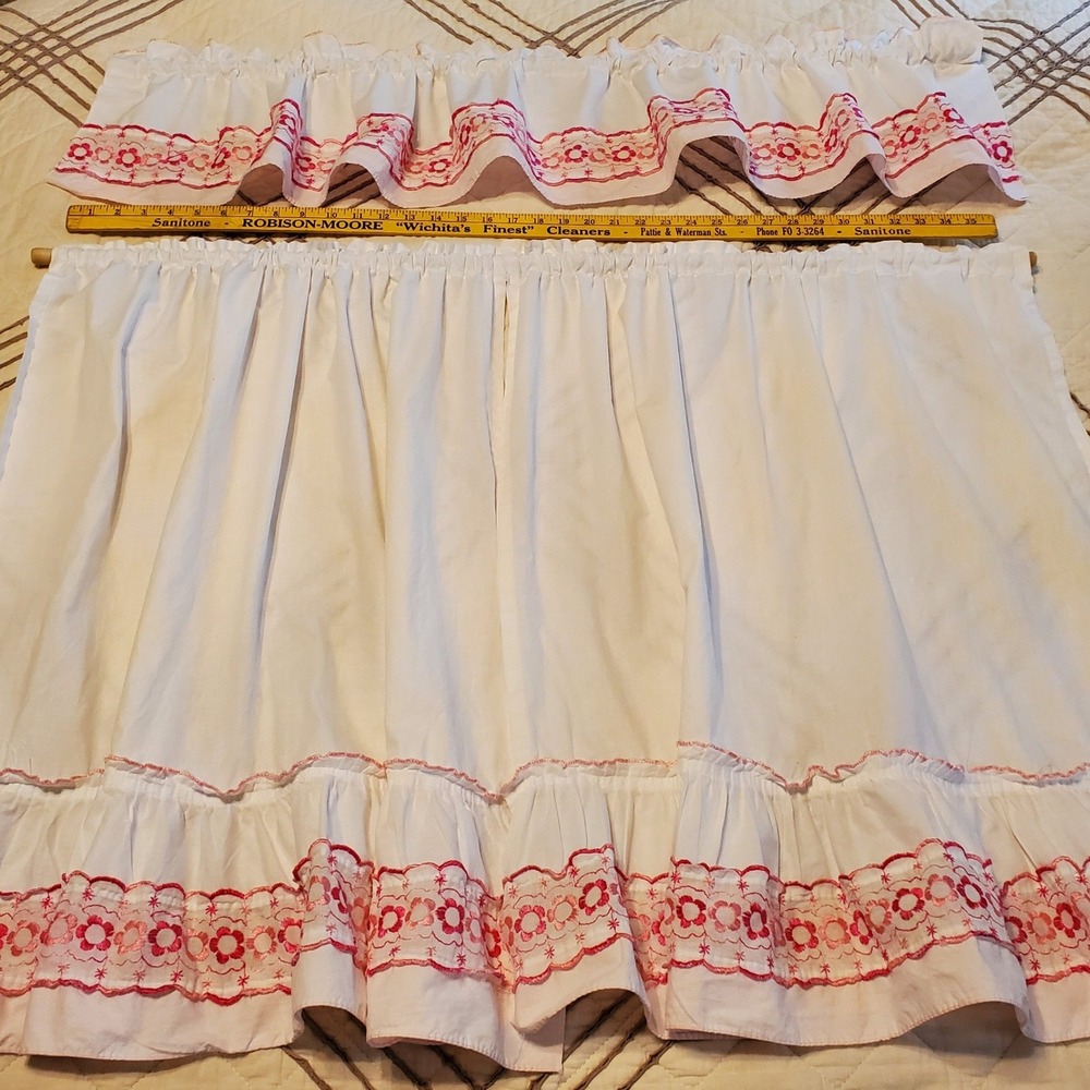 Unbranded Cafe Curtain Set Kitchen White Pink Red Floral Embroidered Excellent